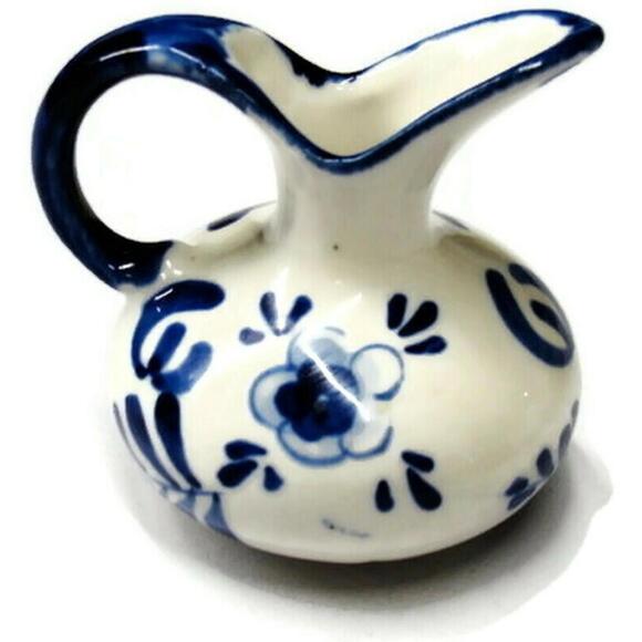 Vintage Hand Painted Miniature Pitcher Delfts Blue - Picture 2 of 12